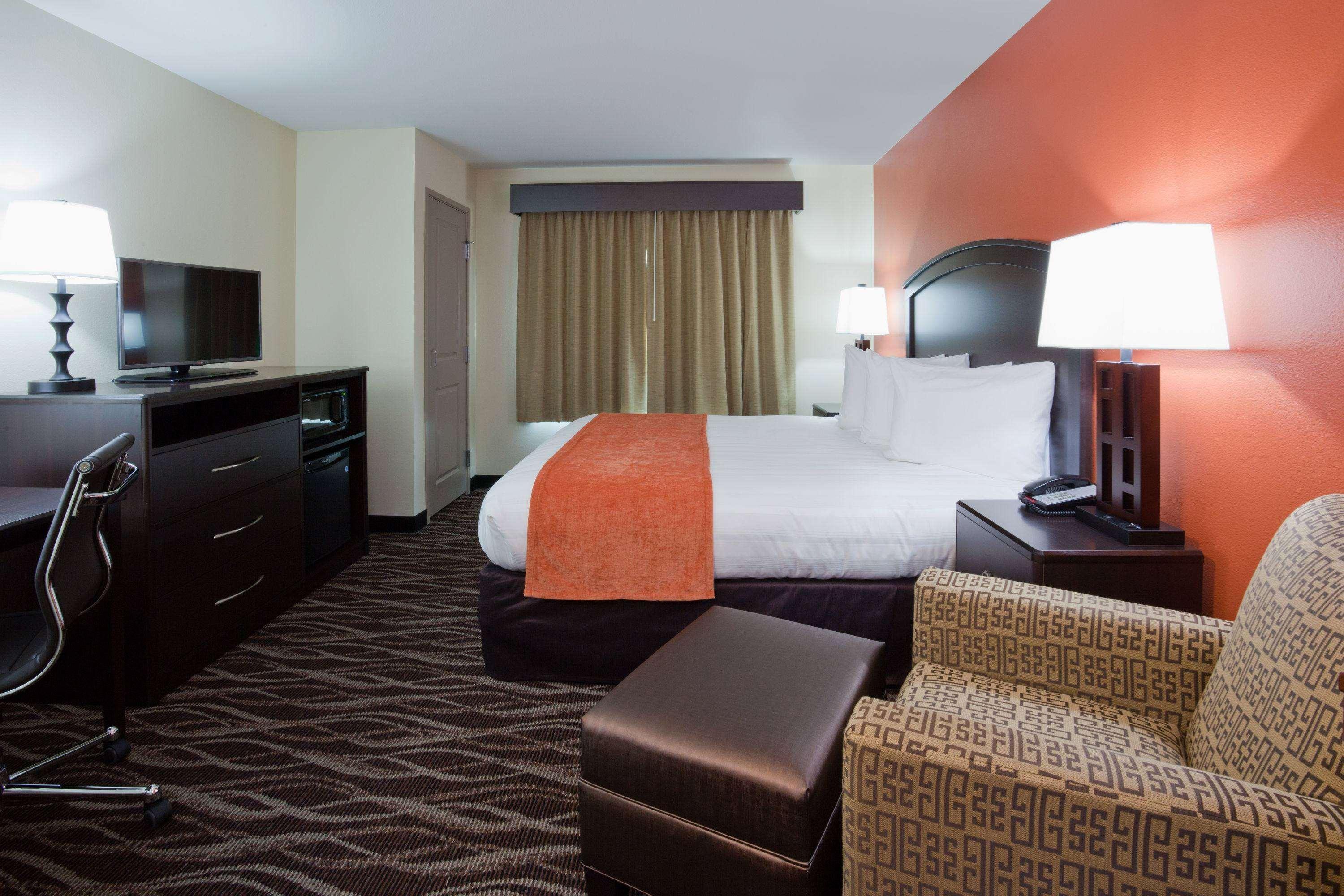 Americinn By Wyndham Waupun Exterior photo